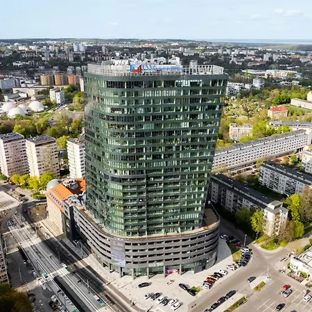 Ans Hanza Tower - 22nd Floor With View, Swimming Pool, Sauna, Jacuzzi, Viewing Terrace Stettino
