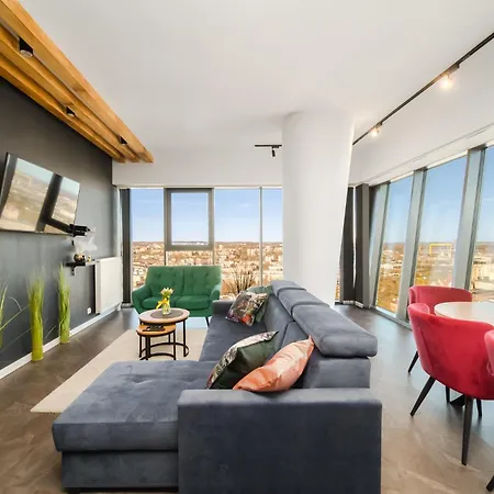 Διαμέρισμα Ans Hanza Tower - 22nd Floor With View, Swimming Pool, Sauna, Jacuzzi, Viewing Terrace Στσέτσιν