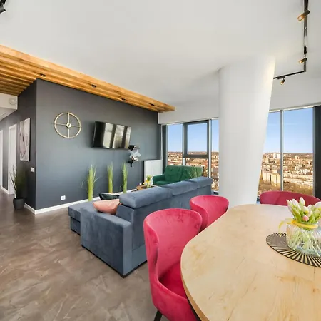 Ans Hanza Tower - 22nd Floor With View, Swimming Pool, Sauna, Jacuzzi, Viewing Terrace * שצ'צ'ין