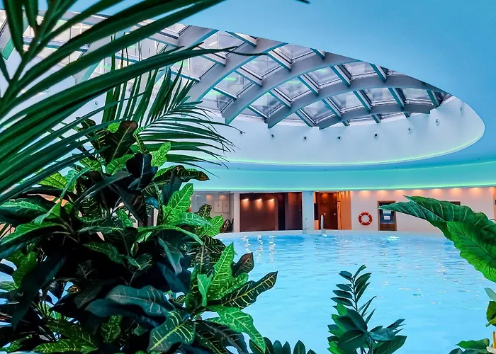 Ans Hanza Tower - 22nd Floor With View, Swimming Pool, Sauna, Jacuzzi, Viewing Terrace שצ'צ'ין