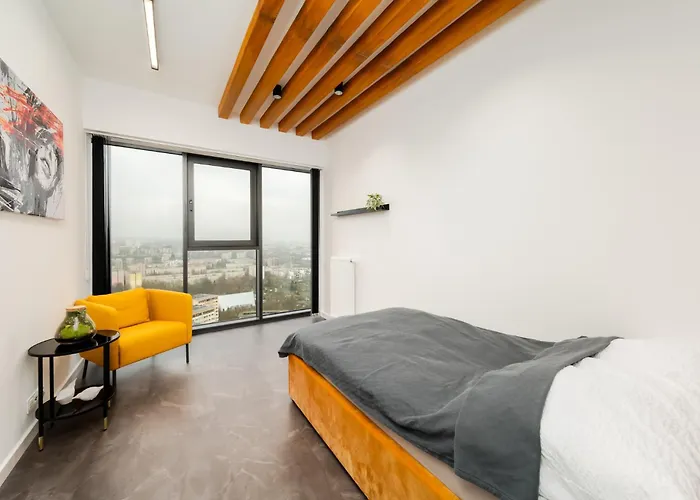 דירה Ans Hanza Tower - 22nd Floor With View, Swimming Pool, Sauna, Jacuzzi, Viewing Terrace