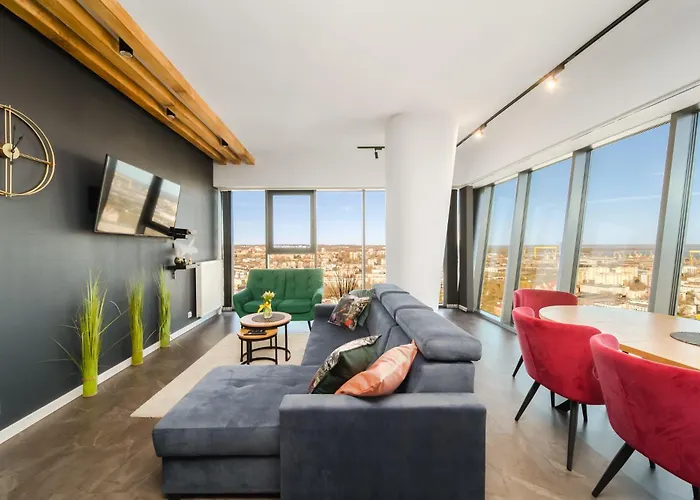 דירה Ans Hanza Tower - 22nd Floor With View, Swimming Pool, Sauna, Jacuzzi, Viewing Terrace שצ'צ'ין